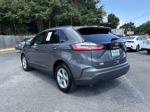 Used 2024 Ford Edge SE image 3