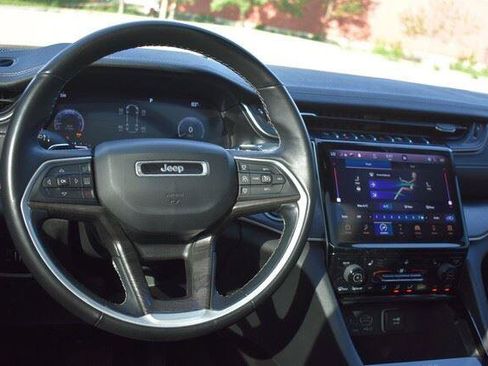 Used 2021 Jeep Grand Cherokee L Limited w/ Trailer Tow Group (B) AWD/4WD image 27