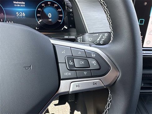 New 2026 Volkswagen Atlas Cross Sport SE image 19