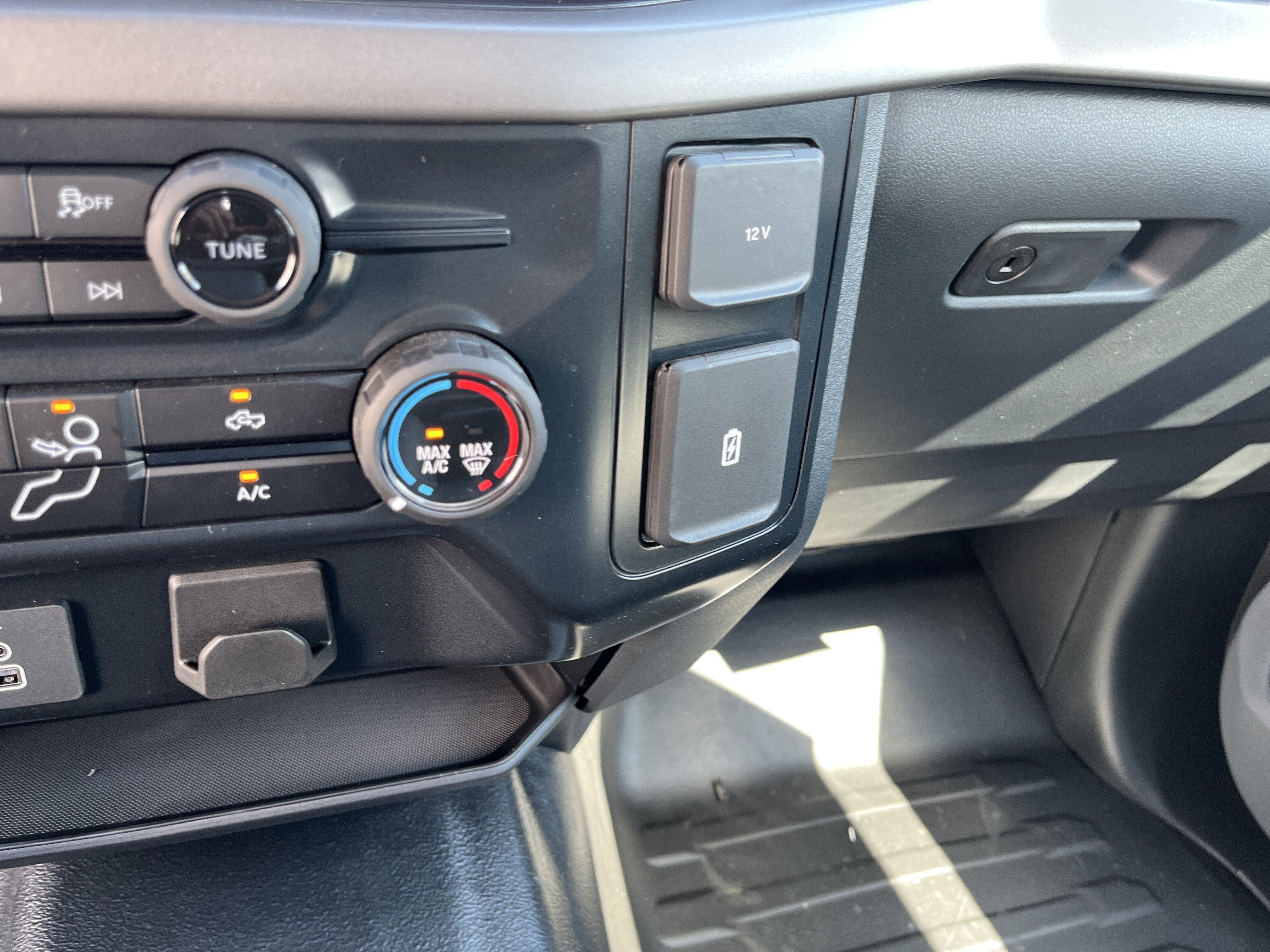 New 2026 Ford F150 XL RWD image 20