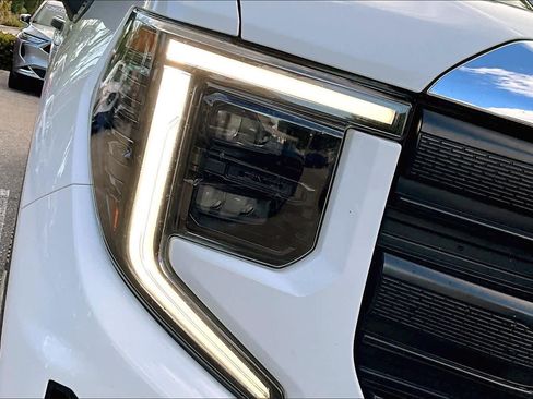 Used 2024 GMC Sierra 1500 Pro w/ Pro Value Package image 27