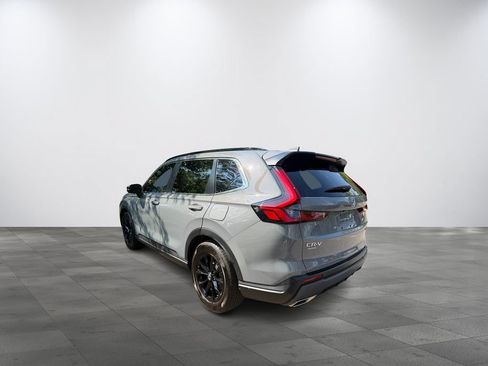 Certified 2025 Honda CR-V Sport-L image 4