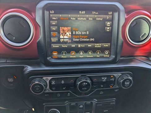 Used 2021 Jeep Wrangler Unlimited Rubicon image 16