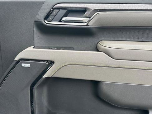 New 2026 Chevrolet Silverado 1500 ZR2 w/ ZR2 Bison Edition AWD/4WD image 19