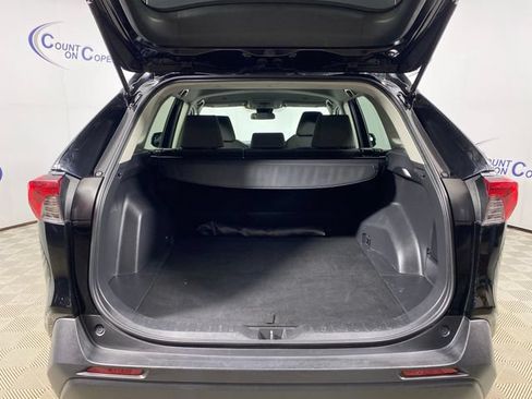 Used 2024 Toyota RAV4 XLE FWD image 6