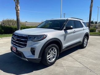New 2026 Ford Explorer Active w/ Active Comfort Package RWD video 1
