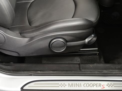 Used 2014 MINI Cooper Paceman S image 10