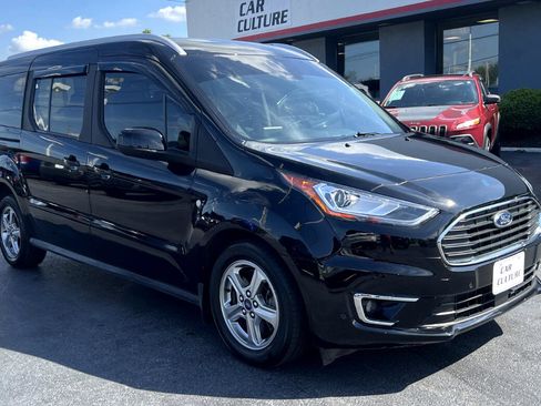 Used 2019 Ford Transit Connect Titanium w/ Titanium Premium Package image 2