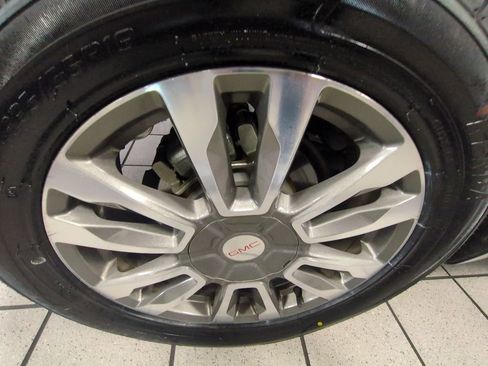 Used 2017 GMC Terrain Denali image 25