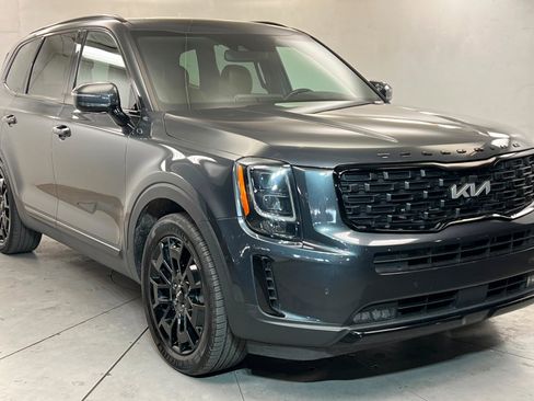 Used 2022 Kia Telluride SX w/ SX Prestige Package AWD/4WD image 8