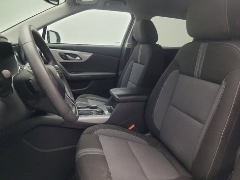 Used 2024 Chevrolet Blazer LT w/ Convenience Package FWD image 17