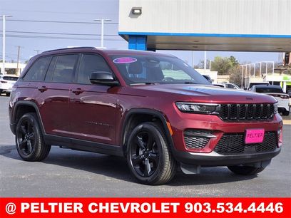 Used 2023 Jeep Grand Cherokee Altitude