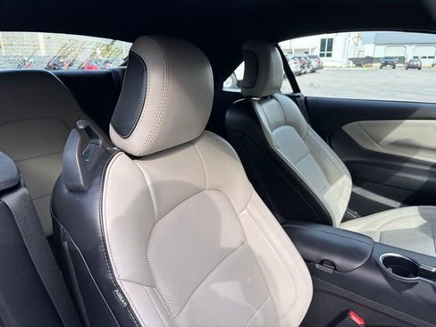 Used 2024 Ford Mustang Premium image 25