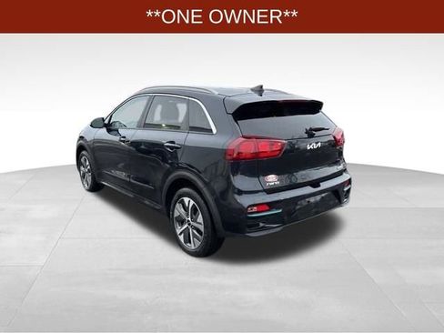 Used 2022 Kia Niro EX w/ Cold Weather Package image 5