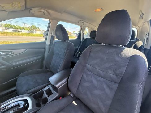 Used 2014 Nissan Rogue S FWD image 13