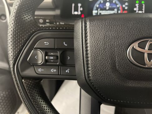 Used 2024 Toyota Tacoma SR5 image 18