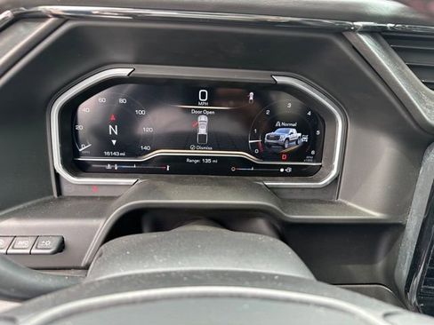 Used 2023 GMC Sierra 1500 AT4X image 33