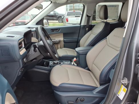New 2026 Ford Maverick Lariat AWD/4WD image 6