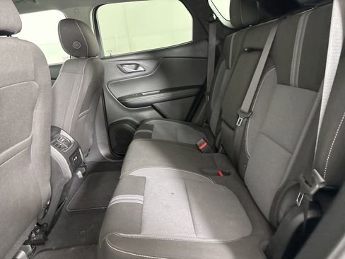 Used 2025 Chevrolet Blazer LT FWD image 20