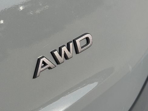 New 2026 Nissan Rogue SV image 10