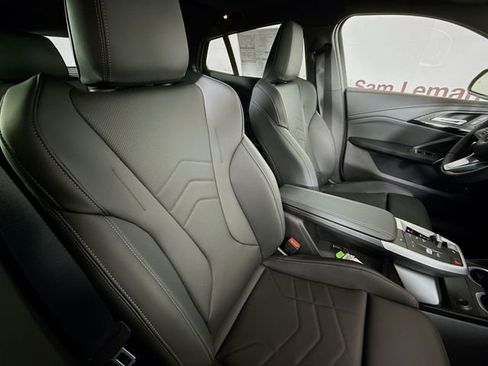 New 2026 BMW X2 xDrive28i w/ Technology Package image 28