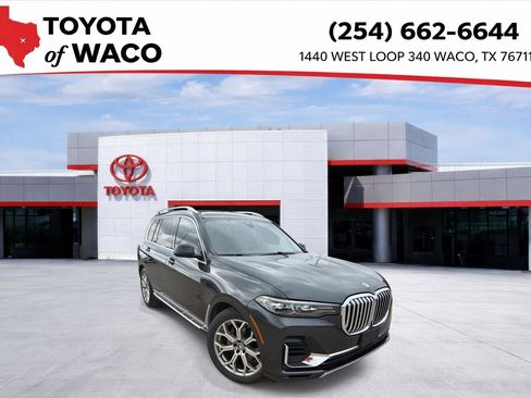 Used 2021 BMW X7 xDrive40i w/ Parking Assistance Package AWD/4WD image 1