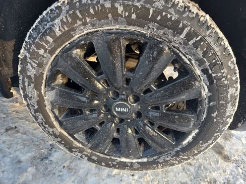 Used 2019 MINI Cooper Countryman S w/ Premium Package image 19