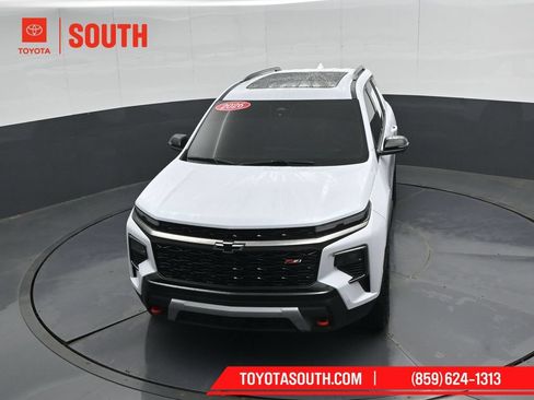 Used 2026 Chevrolet Traverse Z71 w/ Enhanced Driving Package AWD/4WD image 56