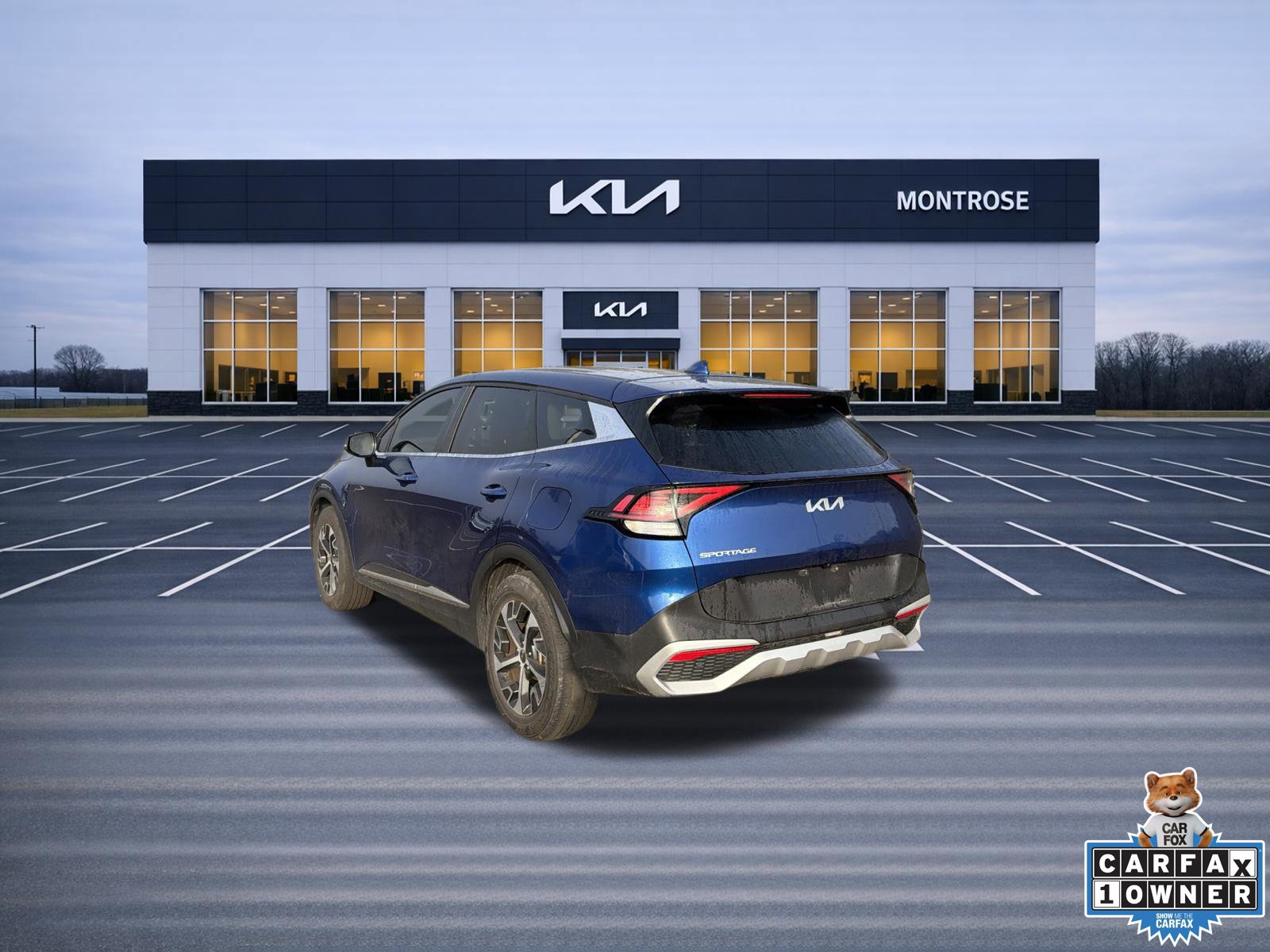 Used 2025 Kia Sportage EX FWD image 8
