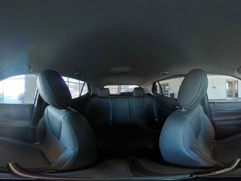 Used 2025 Buick Encore GX Preferred image 43