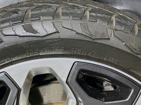 Used 2019 RAM 1500 Limited image 32