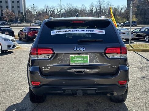 Certified 2021 Jeep Grand Cherokee Laredo X image 3