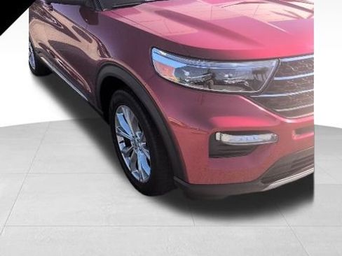 Used 2020 Ford Explorer XLT w/ Equipment Group 202A RWD image 1