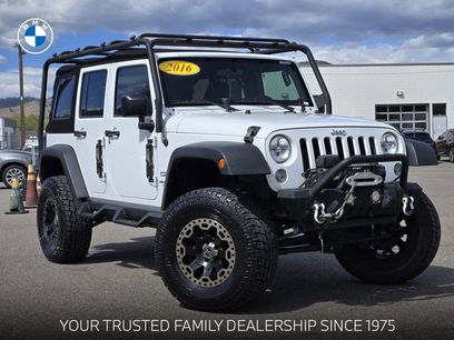 Used 2016 Jeep Wrangler Unlimited Sport