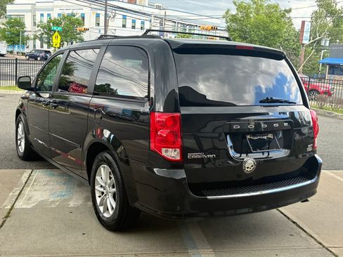 Used 2014 Dodge Grand Caravan SXT FWD image 7