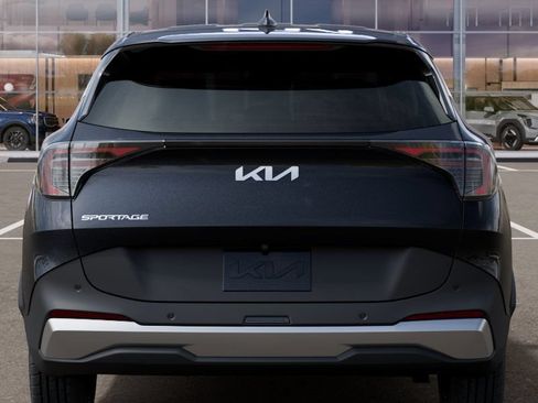 New 2026 Kia Sportage LX FWD image 13