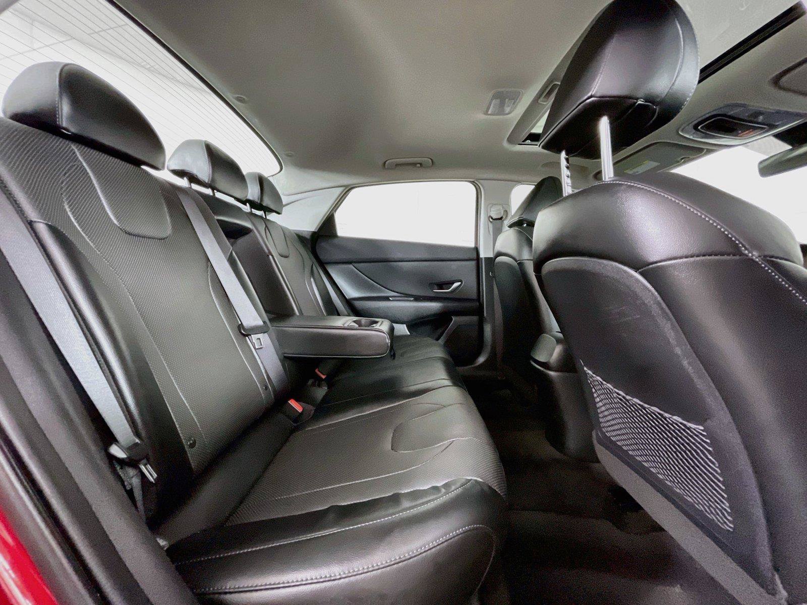 Used 2023 Hyundai Elantra Limited FWD image 30