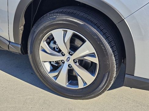 Certified 2024 Subaru Ascent Premium w/ Convenience Package image 8