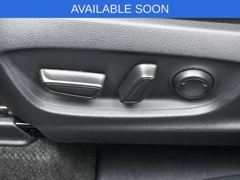 Used 2023 Toyota Corolla Cross AWD Hybrid w/ Convenience Package image 10