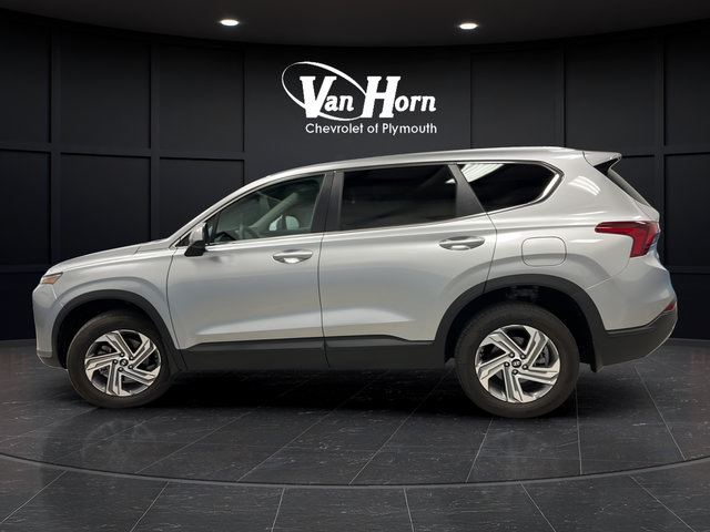 Used 2023 Hyundai Santa Fe SE AWD/4WD image 4