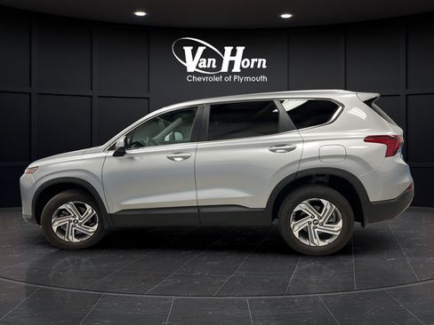 Used 2023 Hyundai Santa Fe SE AWD/4WD image 4