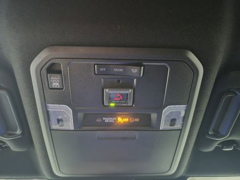 New 2026 Toyota 4Runner SR5 AWD/4WD image 28