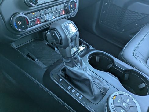 New 2025 Ford Bronco Outer Banks image 37