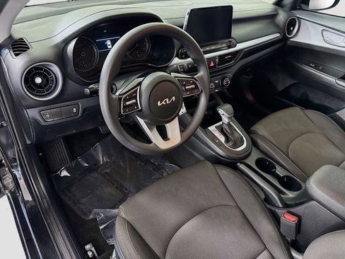 Used 2024 Kia Forte LX image 22