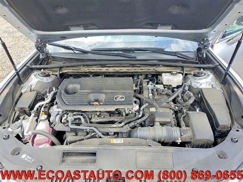 Used 2024 Lexus ES 300h w/ Premium Package FWD image 7