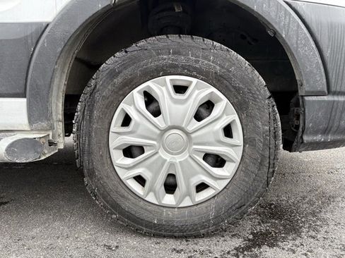 Used 2024 Ford Transit 250 Low Roof w/ Exterior Upgrade Package image 19