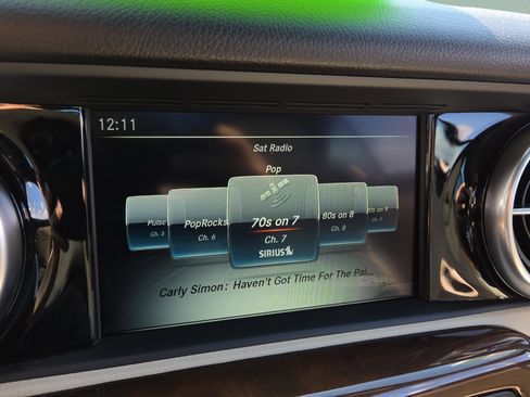 Used 2020 Mercedes-Benz SLC 300 SLC 300 image 27