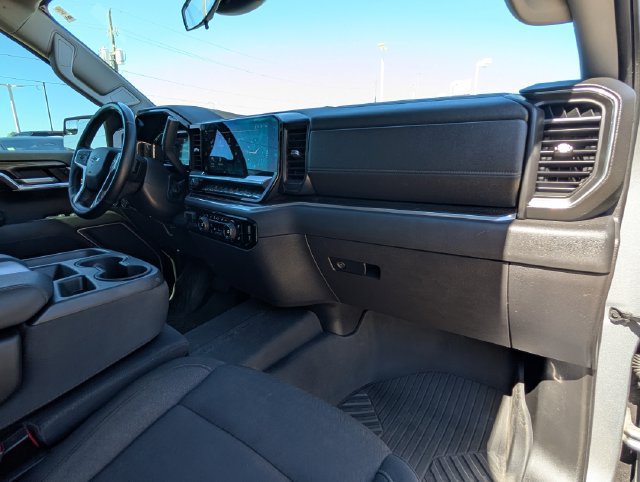 Used 2023 Chevrolet Silverado 1500 RST AWD/4WD image 30