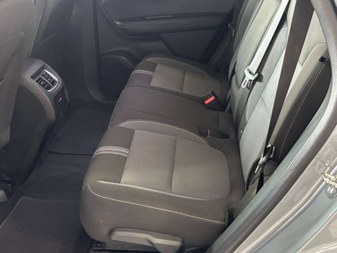 Used 2025 Chevrolet Blazer LT FWD image 27