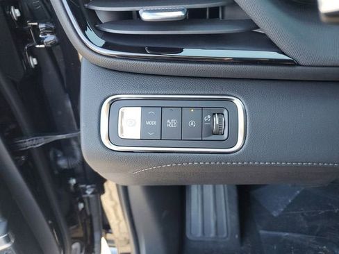 New 2026 Buick Enclave Sport Touring w/ Power Package image 29